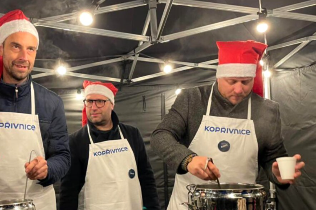 Kopřivnice - Zahájení adventu a starostův punč